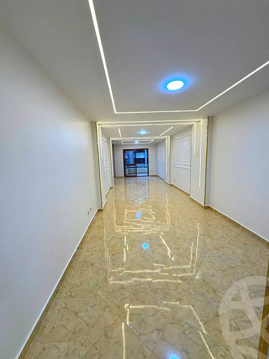 https://aqarmap.com.eg/ar/listing/6773217-for-sale-alexandria-sydy-bshr-sydy-bshr-bhry-shr-mhmwd-l-yswy
