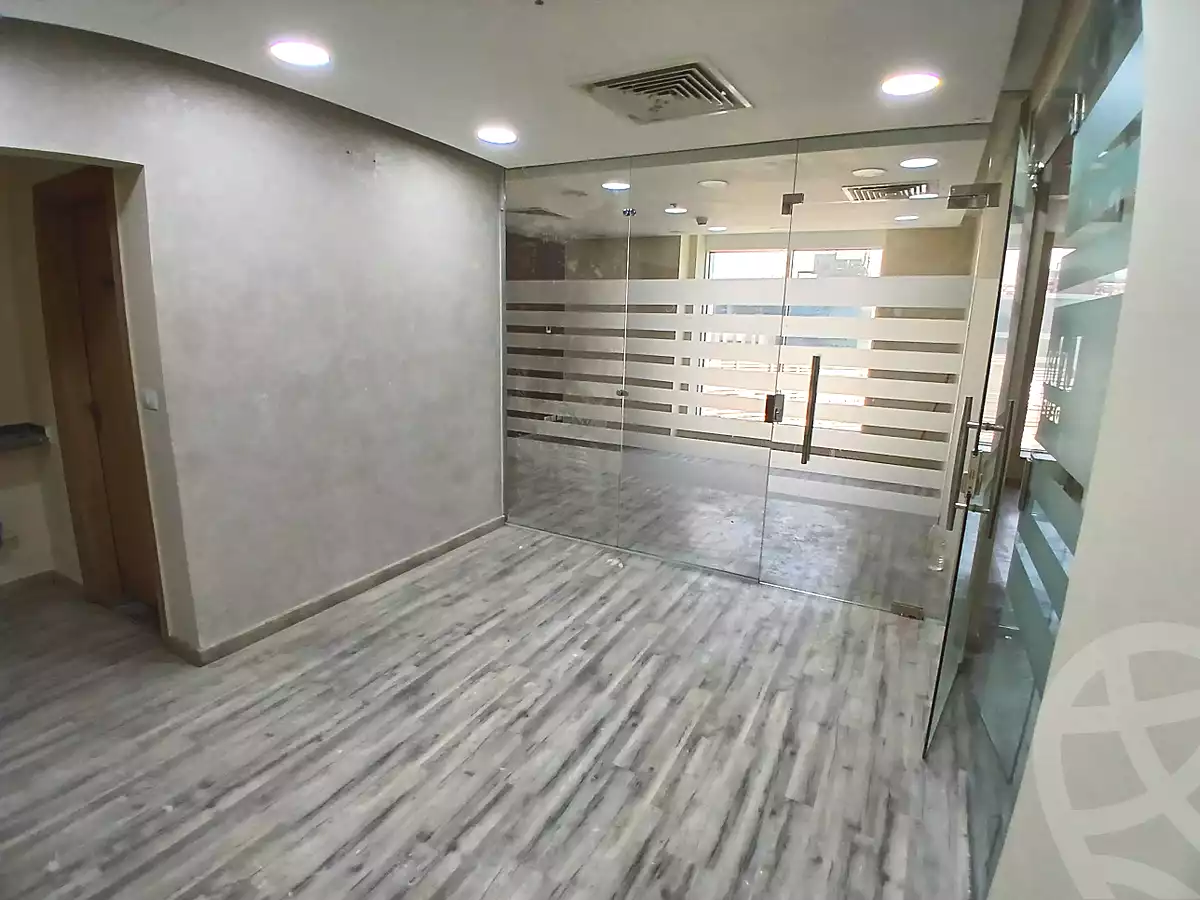 https://aqarmap.com.eg/en/listing/6773362-for-sale-cairo-new-cairo-compounds-tryfywm-skwyr-mwl-nm-llttwyr