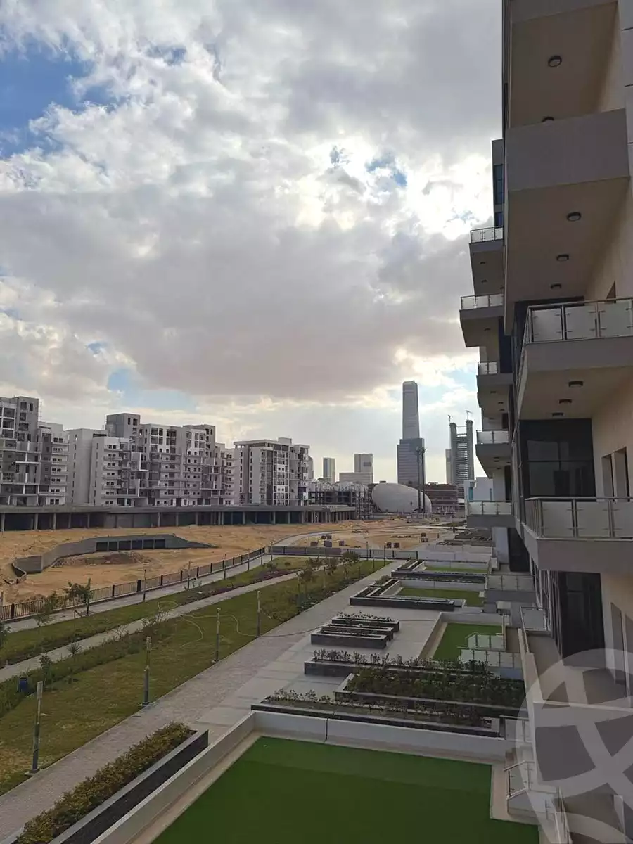 https://aqarmap.com.eg/ar/listing/6773478-for-sale-cairo-new-administrative-capital-r3-jade-park-compound-city-edge
