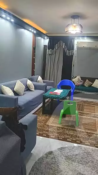 https://aqarmap.com.eg/ar/listing/6774144-for-sale-cairo-helwan-ahmed-enci-st