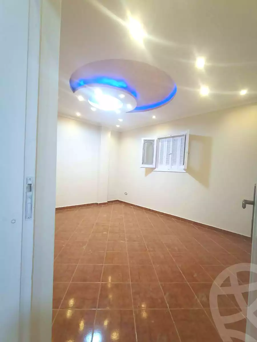 https://aqarmap.com.eg/ar/listing/6774326-for-sale-alexandria-alhadara-new-el-hadra-el-tawheed-st