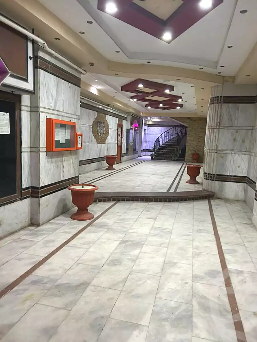 https://aqarmap.com.eg/ar/listing/6774932-for-sale-alexandria-el-mandara-alex-el-mandara-bahri-sidi-kamal-st