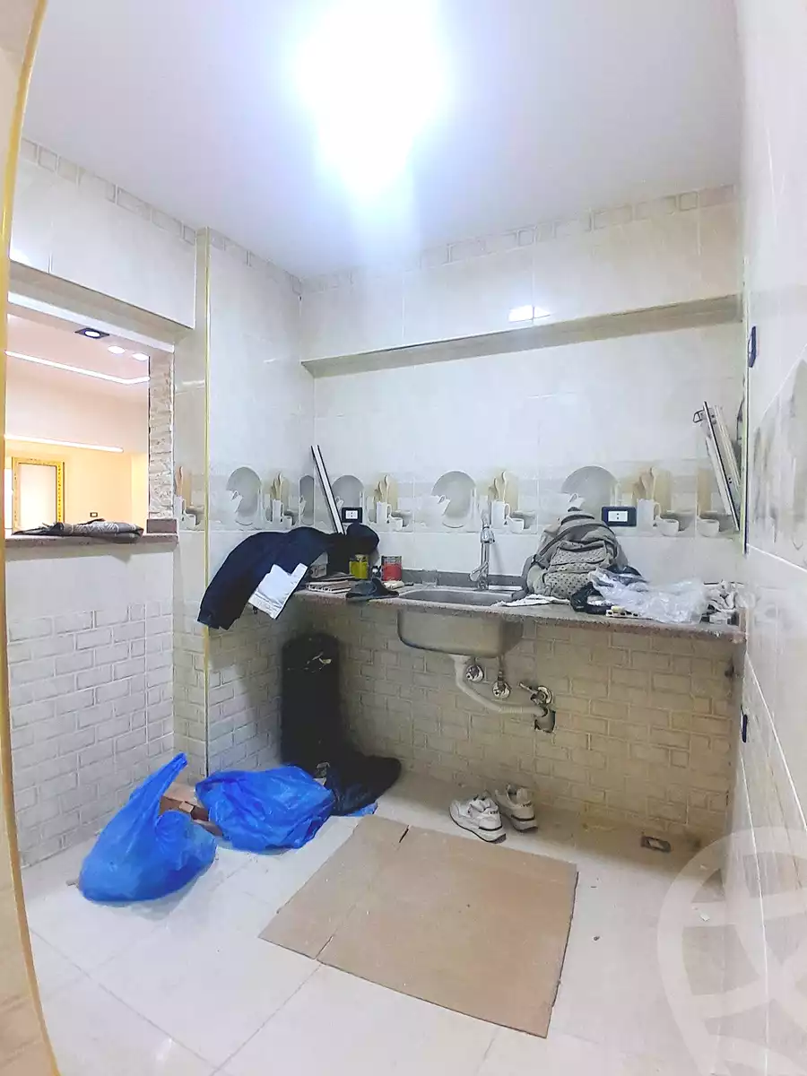 https://aqarmap.com.eg/ar/listing/6775093-for-sale-alexandria-el-mandara-alex-el-mandara-bahri-sidi-kamal-st