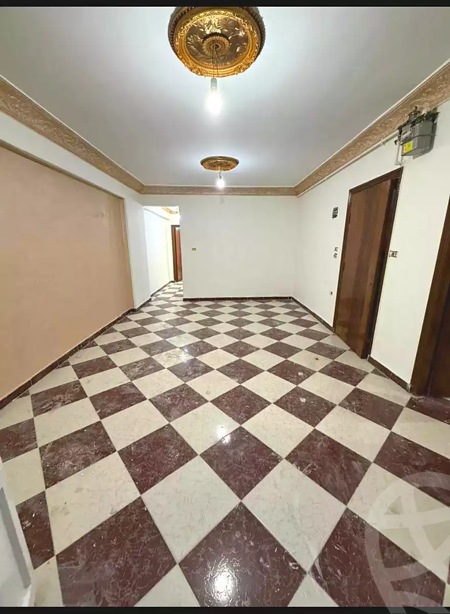 https://aqarmap.com.eg/ar/listing/6775120-for-sale-alexandria-lsywf-el-falki