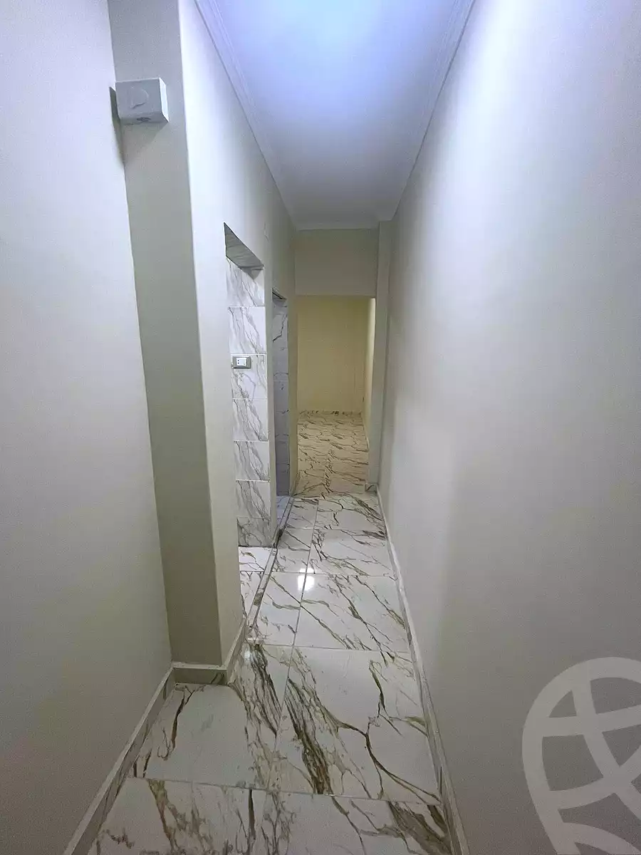 https://aqarmap.com.eg/ar/listing/6775127-for-sale-alexandria-sydy-bshr-sydy-bshr-bhry-shr-mhmwd-l-yswy