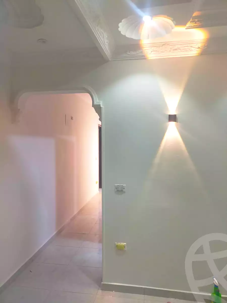 https://aqarmap.com.eg/ar/listing/6775135-for-sale-cairo-helwan-hadayek-helwan-el-eshrein-st