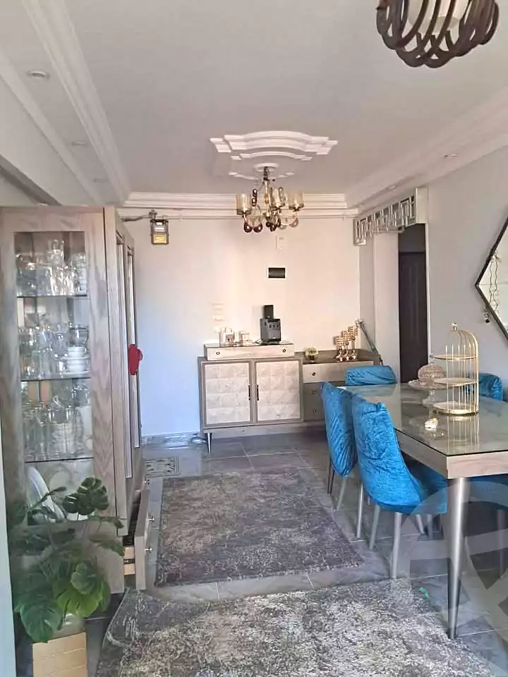 https://aqarmap.com.eg/ar/listing/6776031-for-sale-alexandria-bw-qyr-street-10