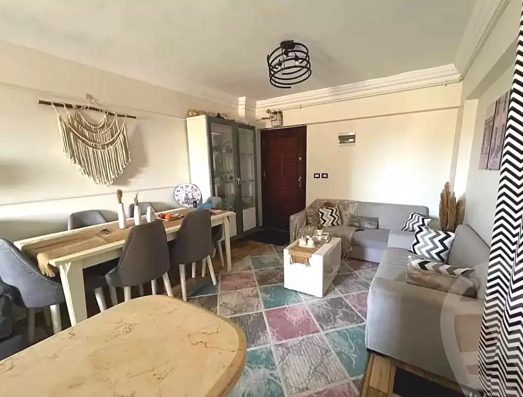 https://aqarmap.com.eg/ar/listing/6776455-for-sale-alexandria-sydy-bshr-sydy-bshr-bhry-gamal-abd-el-nasir-st