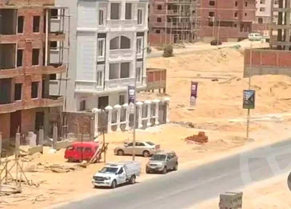 https://aqarmap.com.eg/en/listing/6776547-for-sale-cairo-new-cairo-bait-el-watan-third-neighborhood