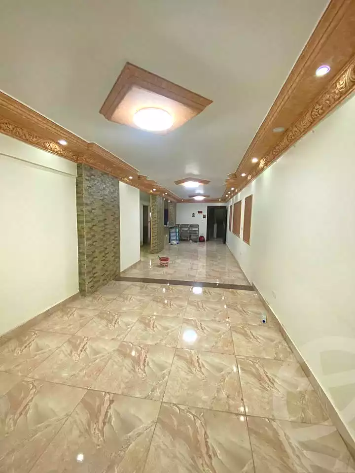 https://aqarmap.com.eg/ar/listing/6776590-for-sale-alexandria-l-jmy-lbytsh-bianchiii-el-arbaeen-st