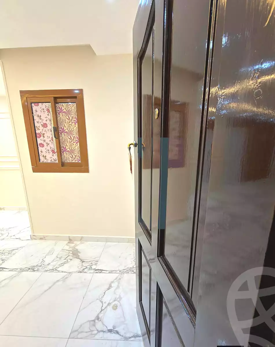 https://aqarmap.com.eg/ar/listing/6776652-for-sale-alexandria-l-jmy-lbytsh-al-samalehy-1-st