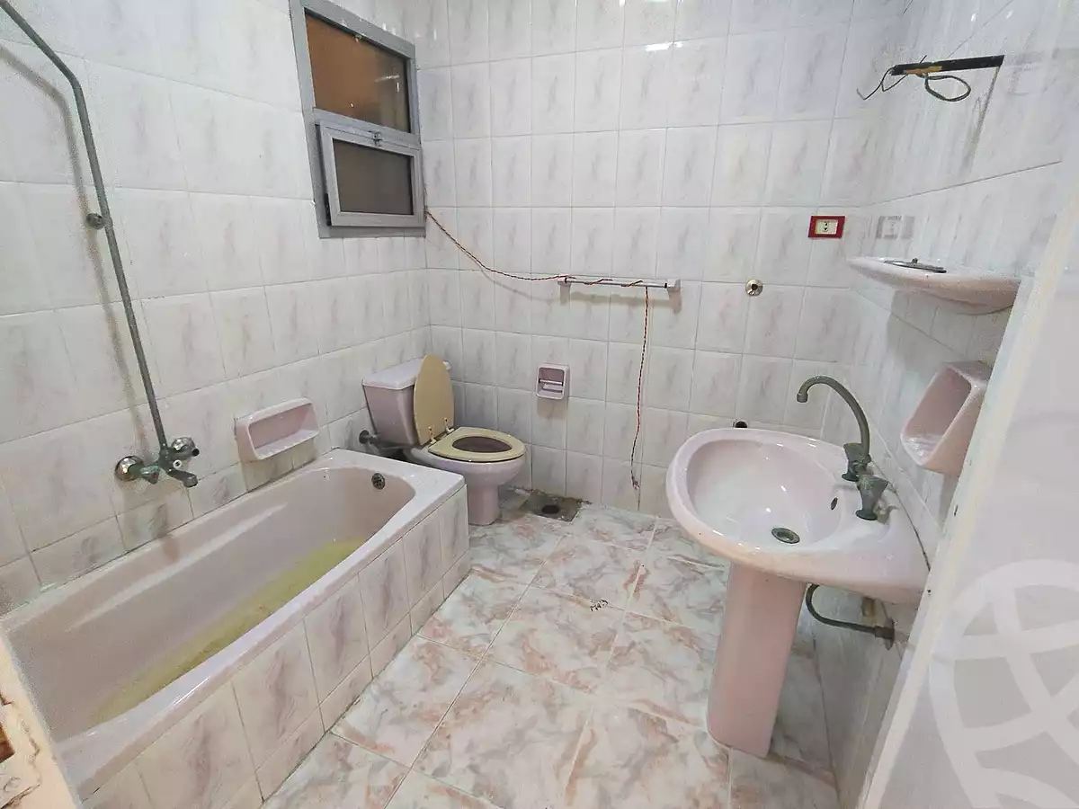 https://aqarmap.com.eg/ar/listing/6776924-for-sale-alexandria-l-jmy-shataa-el-nakheel