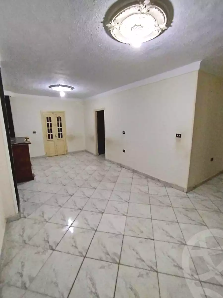 https://aqarmap.com.eg/ar/listing/6777360-for-sale-alexandria-l-jmy-lbytsh-al-aeda-al-kadema-st