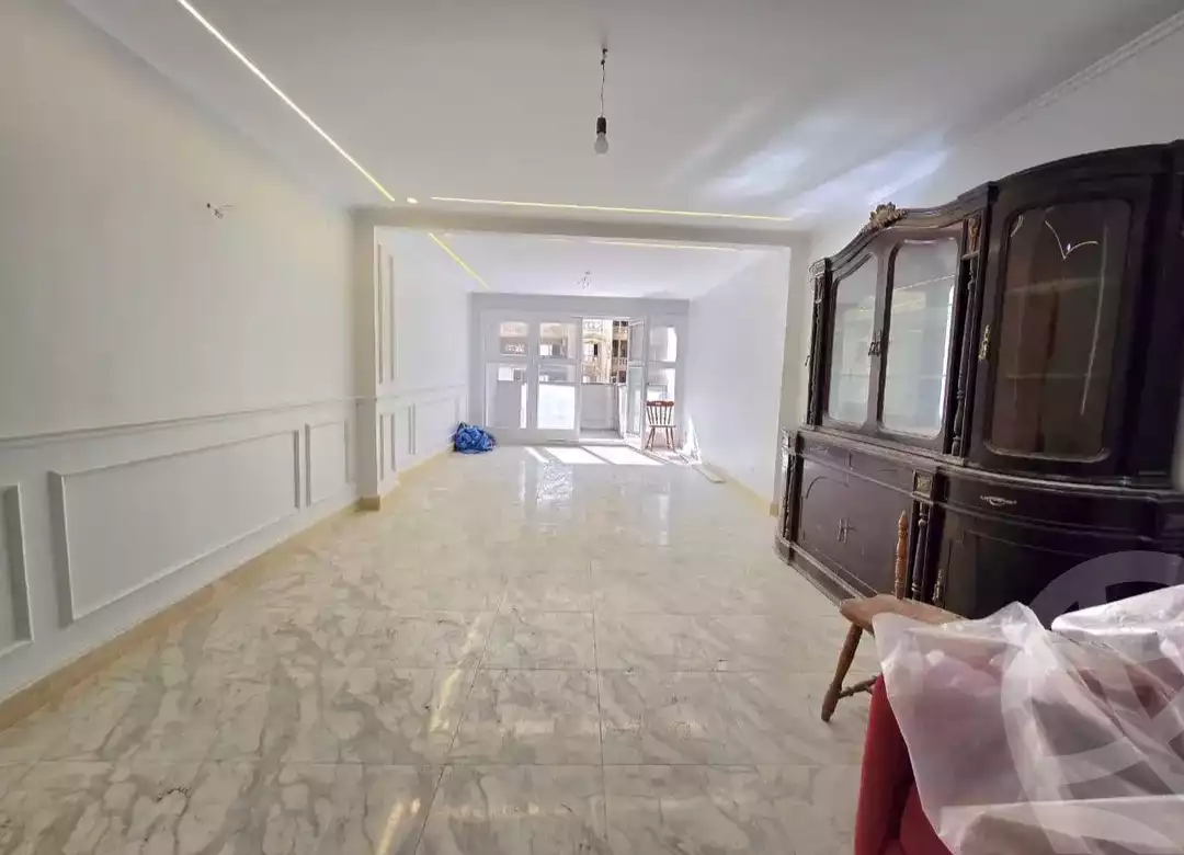 https://aqarmap.com.eg/ar/listing/6777370-for-sale-alexandria-el-asafra-l-sfr-bhry-atlas-st