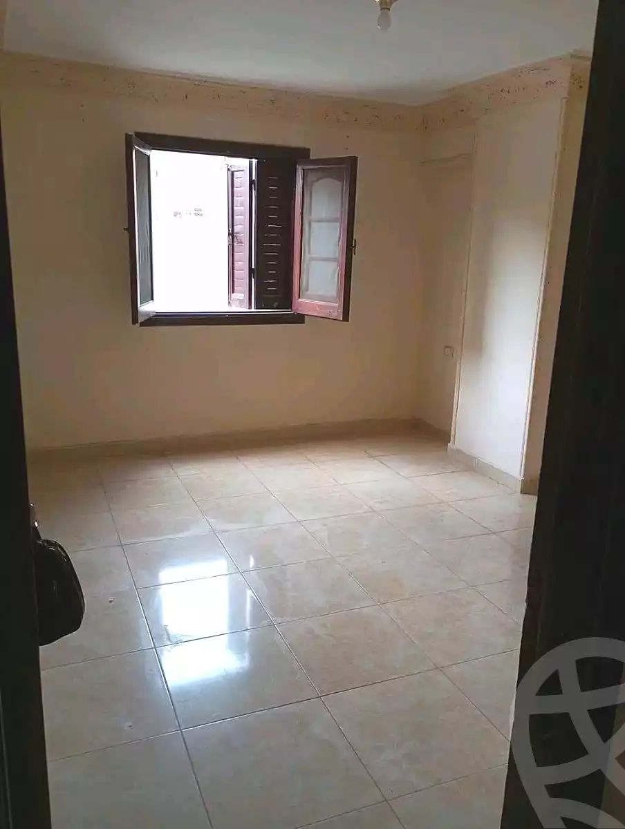 https://aqarmap.com.eg/ar/listing/6777428-for-rent-alexandria-l-jmy-bw-ywsf