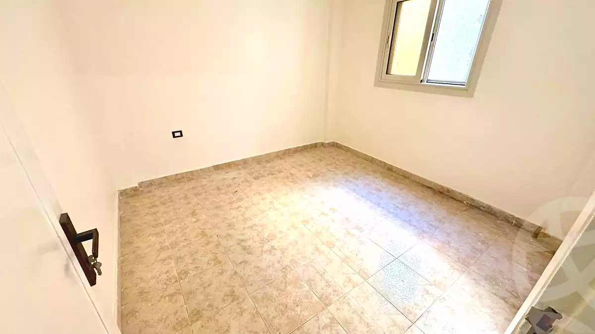 https://aqarmap.com.eg/en/listing/6777601-for-rent-alexandria-ganaklis