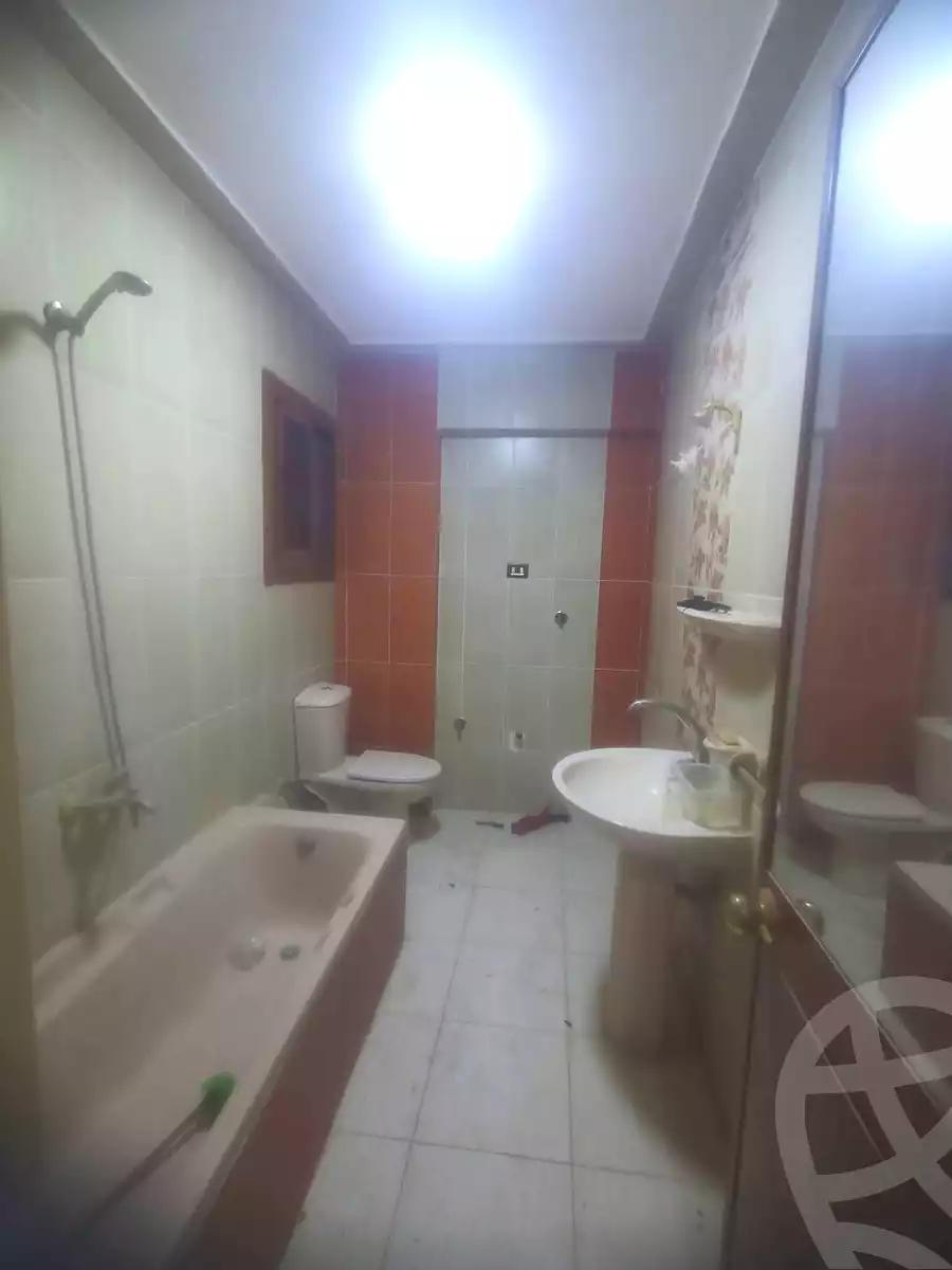 https://aqarmap.com.eg/en/listing/6777772-for-sale-alexandria-l-jmy-el-hanouvel-al-haded-we-al-soulb-st