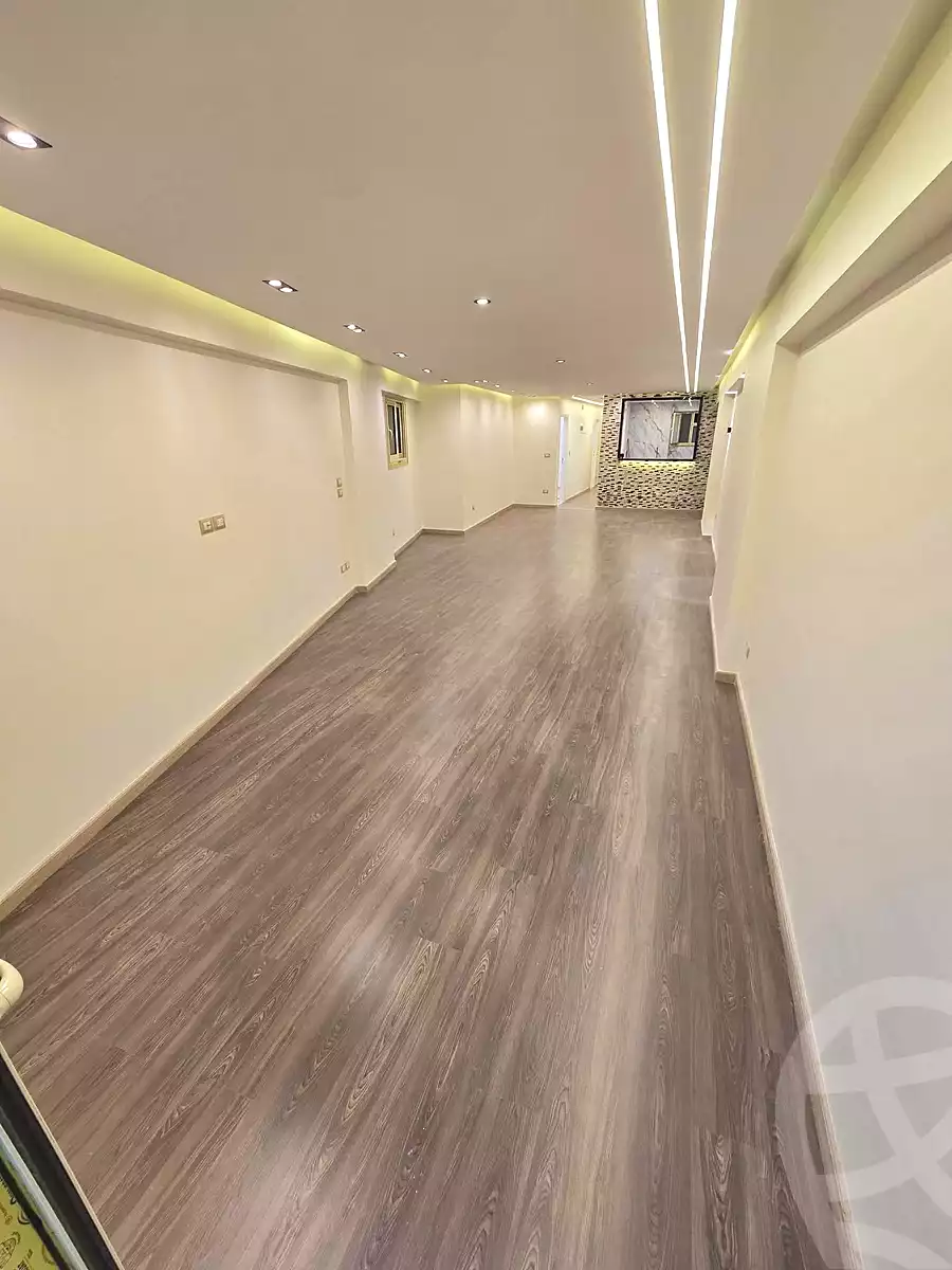 https://aqarmap.com.eg/ar/listing/6778016-for-sale-alexandria-miami-mahmoud-el-isawy-st