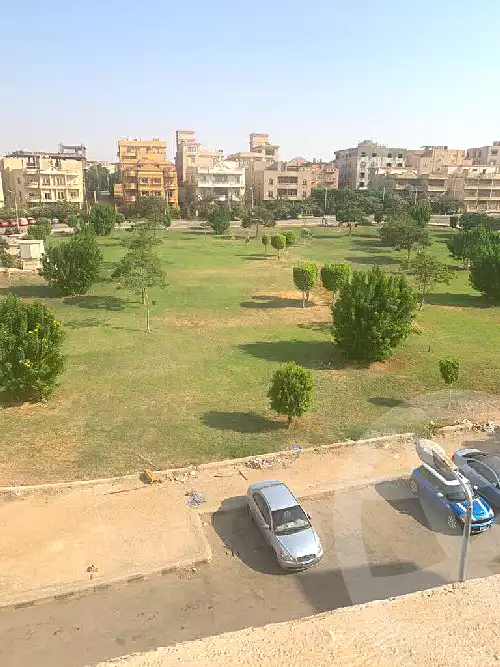 https://aqarmap.com.eg/ar/listing/6778585-for-sale-cairo-new-cairo-ganob-el-akadamiya-south-academy-o-el-sheikh-mohamed-khater-st