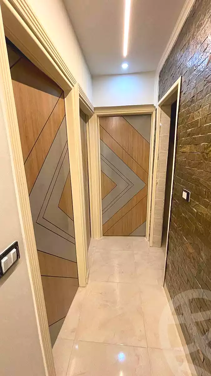 https://aqarmap.com.eg/ar/listing/6779550-for-sale-alexandria-l-jmy-lbytsh-ibrahim-othman-st