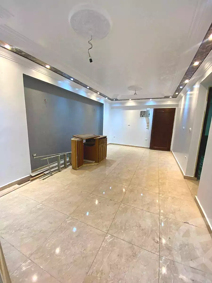 https://aqarmap.com.eg/en/listing/6779786-for-rent-cairo-elnozha-Streettt-27