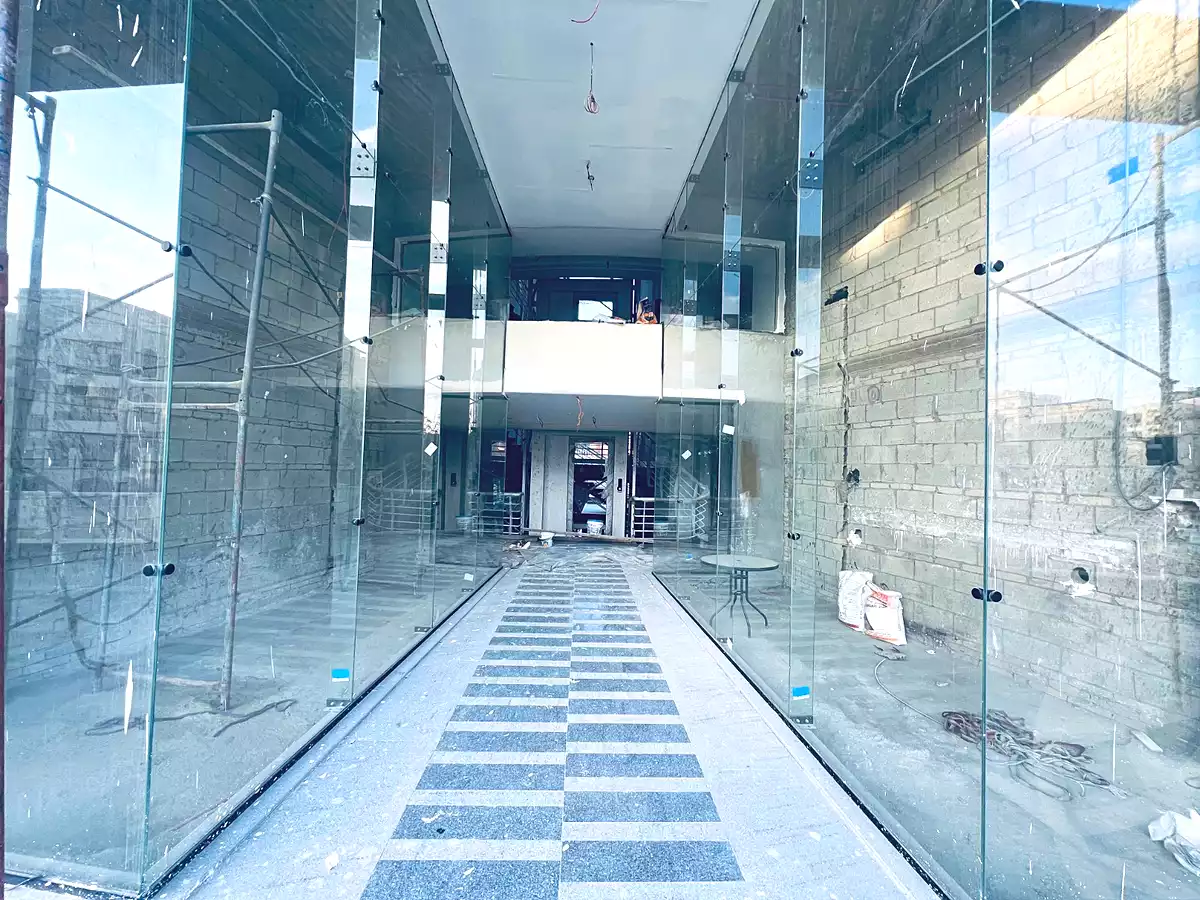 https://aqarmap.com.eg/ar/listing/6780025-for-rent-cairo-new-cairo-mohammed-nagib-axis-st