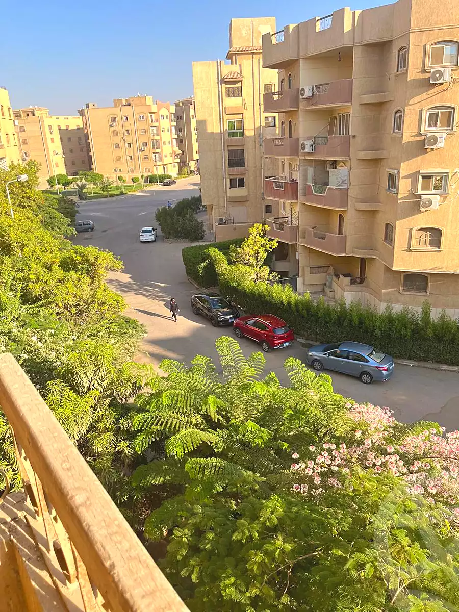 https://aqarmap.com.eg/ar/listing/6781126-for-sale-cairo-6th-of-october-el-tawsaat-el-shamalya-ltws-t-lsyhy-lshmly