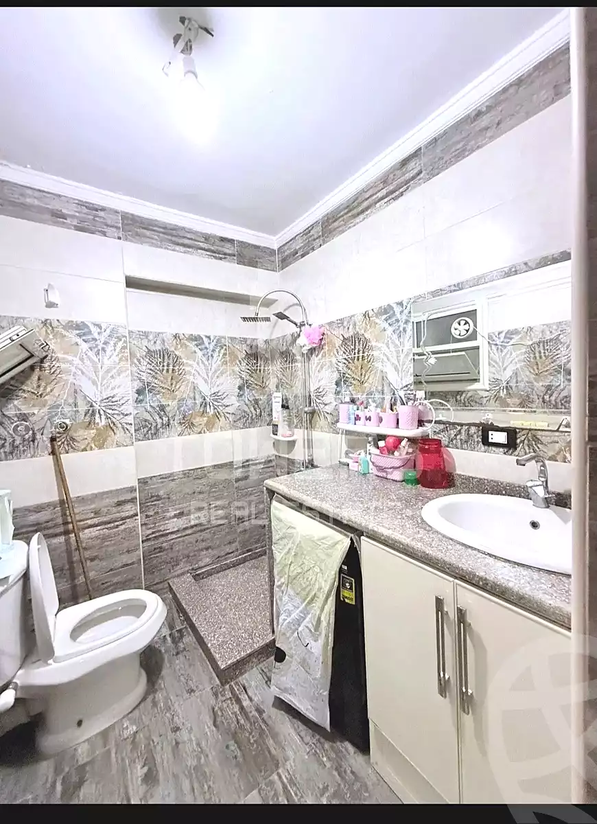 https://aqarmap.com.eg/en/listing/6781132-for-sale-alexandria-new-miami-el-quds-school-st