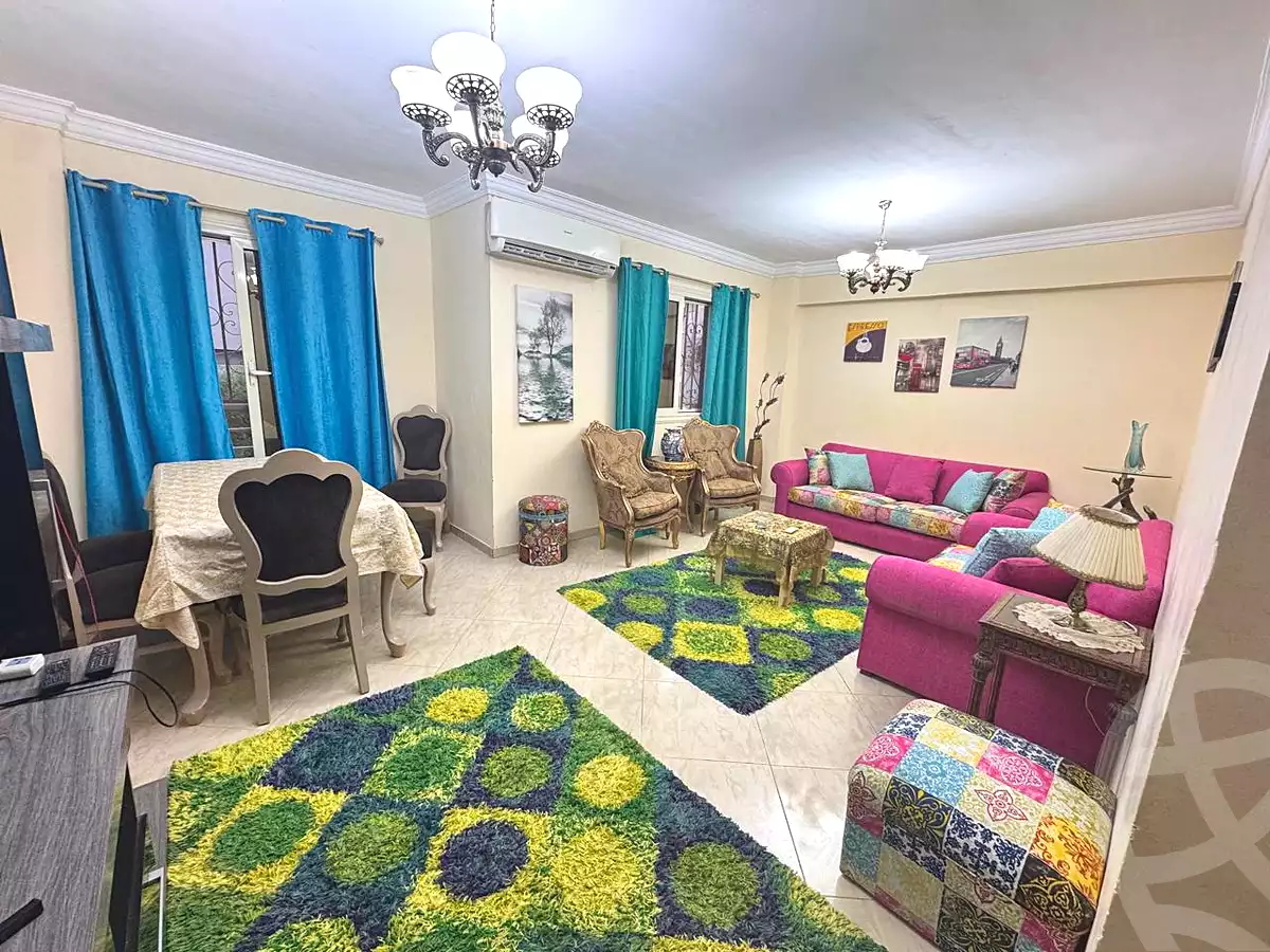 https://aqarmap.com.eg/en/listing/6781180-for-sale-cairo-el-sheikh-zayed-city-compounds-dr-msr