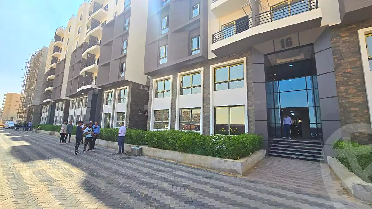https://aqarmap.com.eg/ar/listing/6781426-for-sale-cairo-new-administrative-capital-r7-green-avenue