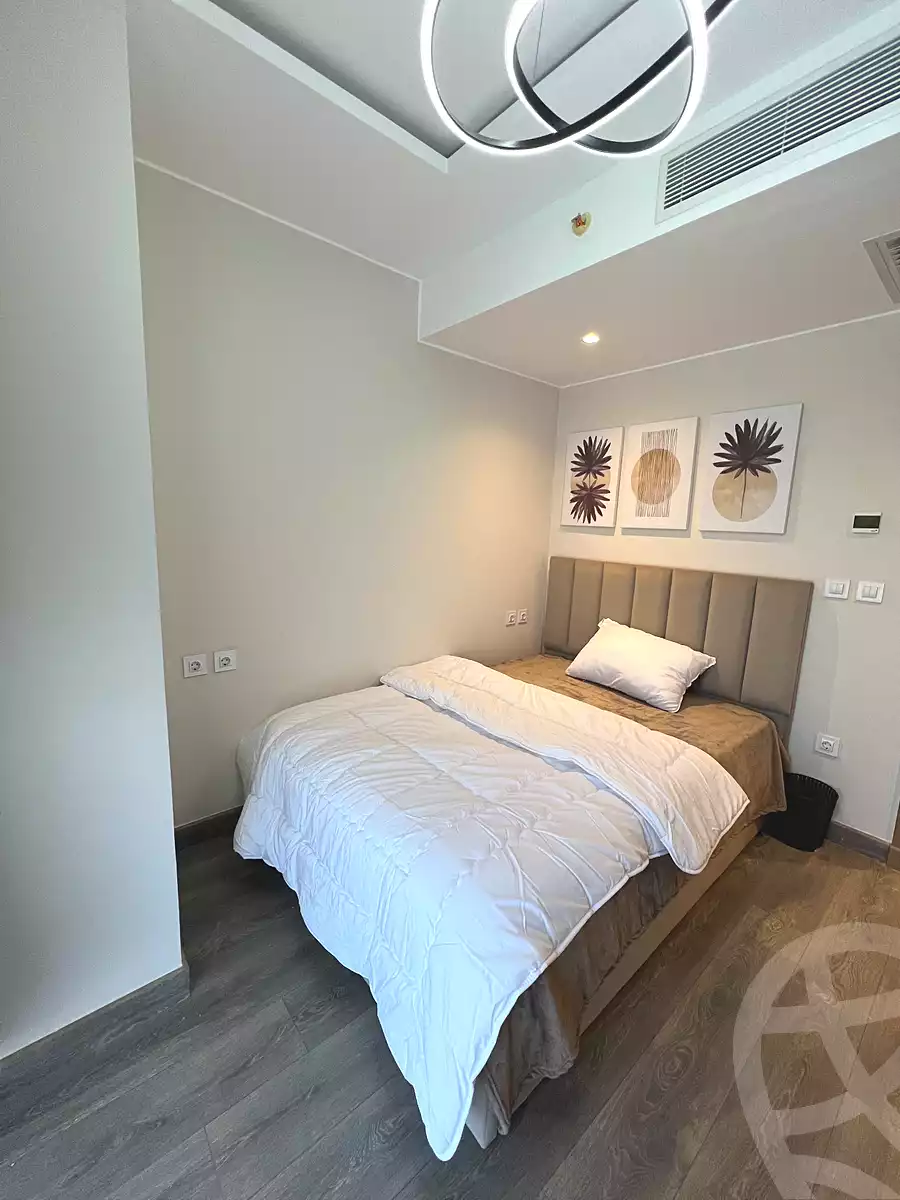 https://aqarmap.com.eg/ar/listing/6771947-for-rent-cairo-el-sheikh-zayed-city-compounds-zyd-wr-llttwyr-park-towers-zed-el-sheikh-zayed-compound