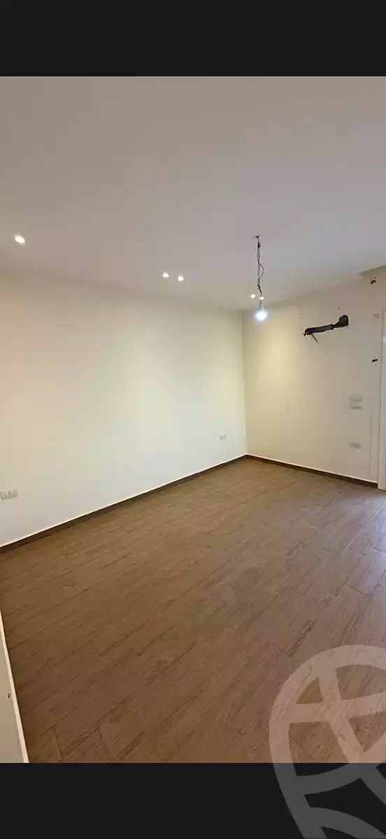 https://aqarmap.com.eg/ar/listing/6781792-for-rent-cairo-6th-of-october-compounds-mountain-view-icity-october-mv-park-mountain-view-icity-october