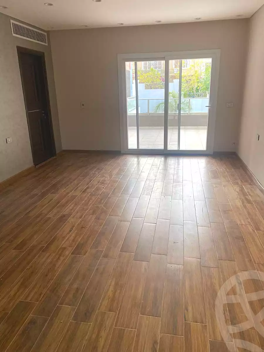 https://aqarmap.com.eg/en/listing/6782032-for-rent-cairo-el-sheikh-zayed-city-compounds-zayed-regency