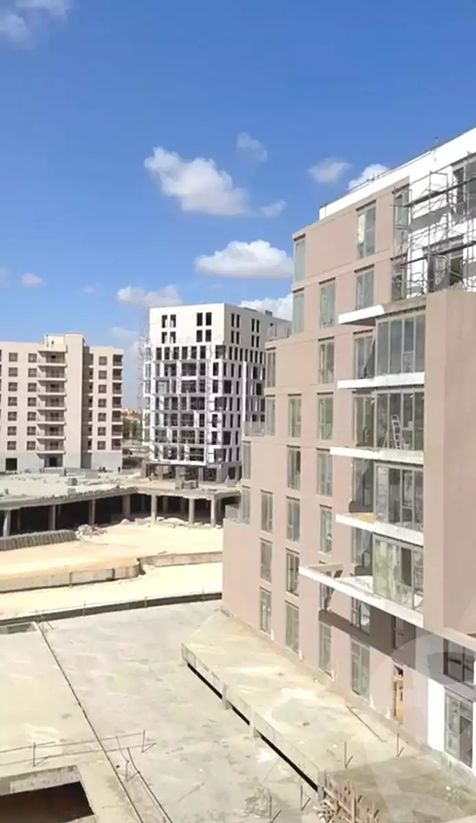 https://aqarmap.com.eg/en/listing/6782048-for-sale-cairo-el-sheikh-zayed-city-compounds-canal-walk-island-205-compound-arkan-palm