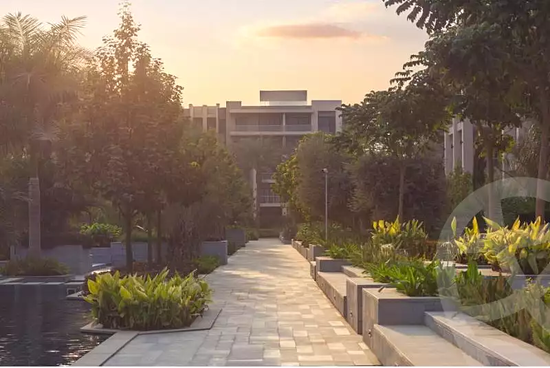 https://aqarmap.com.eg/en/listing/6782529-for-sale-cairo-new-cairo-compounds-the-address-east