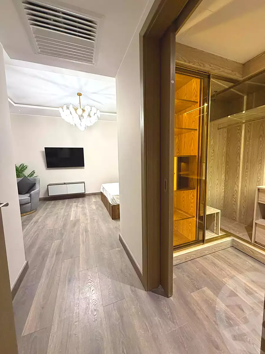 https://aqarmap.com.eg/ar/listing/6782553-for-sale-cairo-el-sheikh-zayed-city-compounds-zyd-wr-llttwyr-park-towers-zed-el-sheikh-zayed-compound