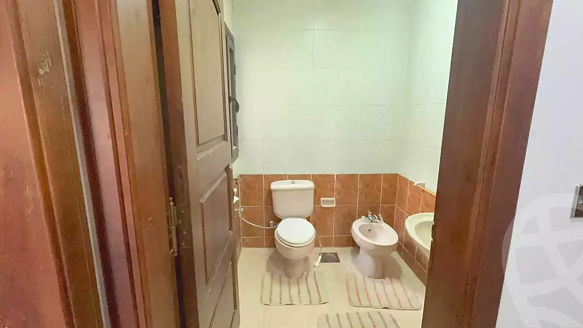 https://aqarmap.com.eg/ar/listing/6782651-for-sale-cairo-6th-of-october-el-ahyaa-neighborhood-5th-street-2