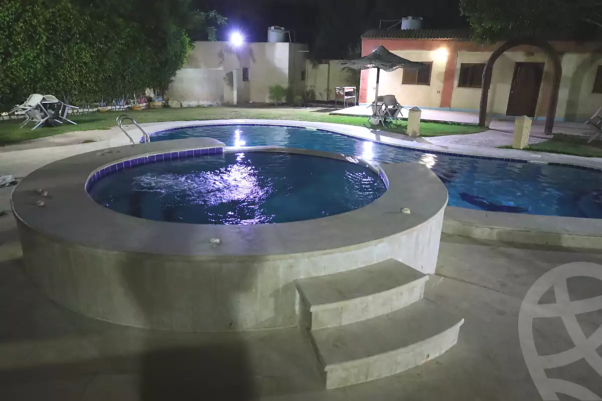 https://aqarmap.com.eg/ar/listing/6782602-for-rent-cairo-el-sheikh-zayed-city-alex-cairo-desert-road-mdyn-sfnks-ljdyd-sandorini