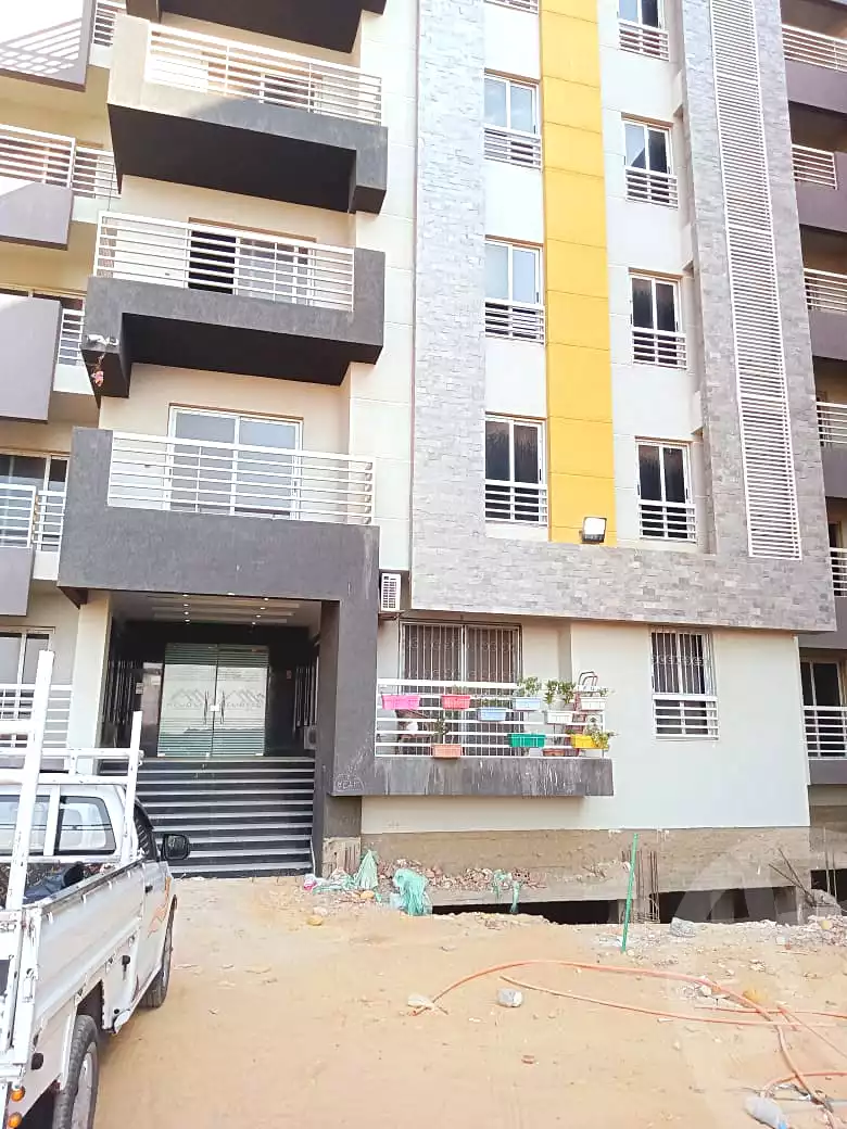 https://aqarmap.com.eg/ar/listing/6782882-for-sale-cairo-new-heliopolis-compounds-helioeye