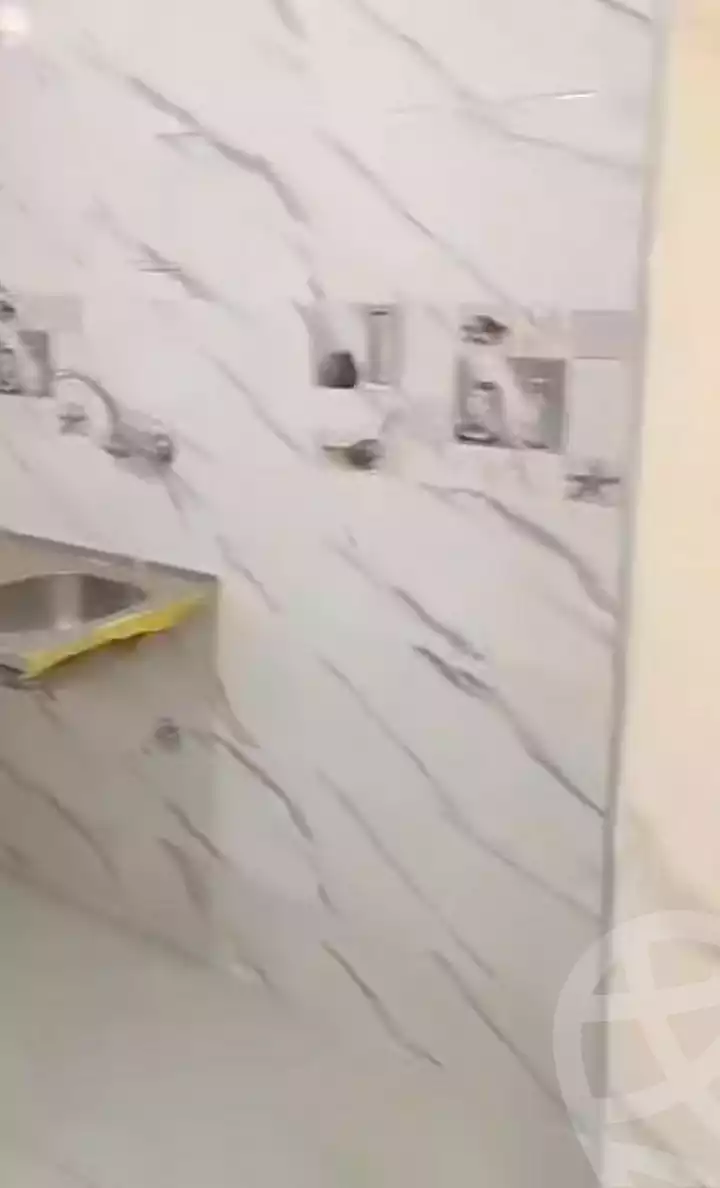 https://aqarmap.com.eg/ar/listing/6783051-for-sale-cairo-el-haram-shareaa-khatem-el-morsalen