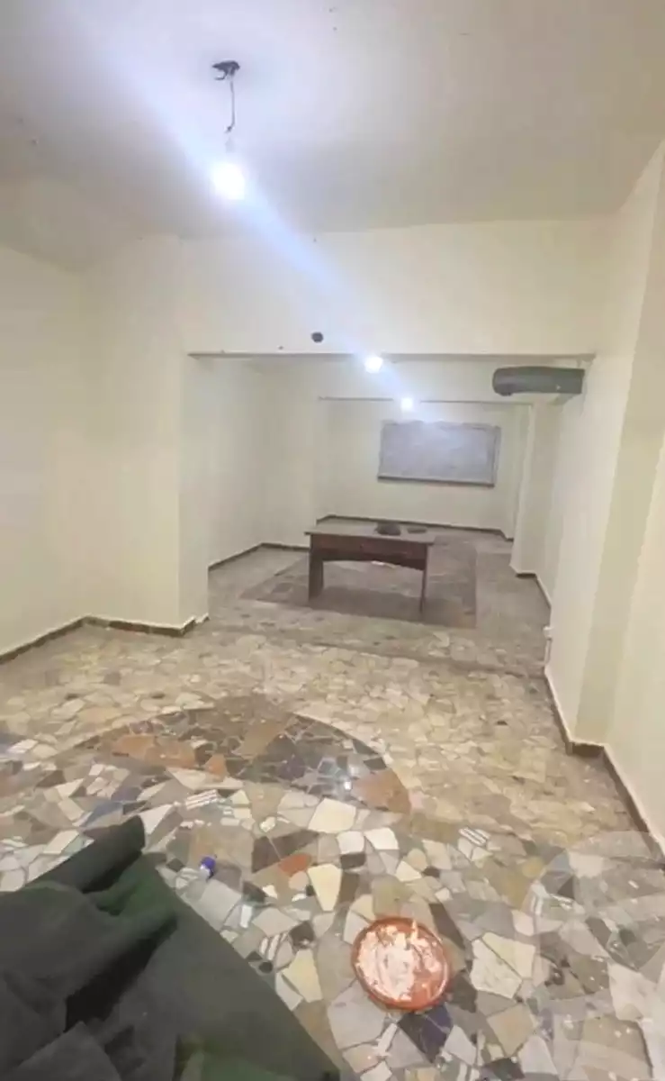 https://aqarmap.com.eg/en/listing/6783381-for-sale-alexandria-camp-cesar