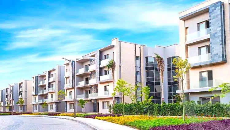 https://aqarmap.com.eg/en/listing/6783901-for-sale-cairo-new-cairo-compounds-galleria-moon-valley