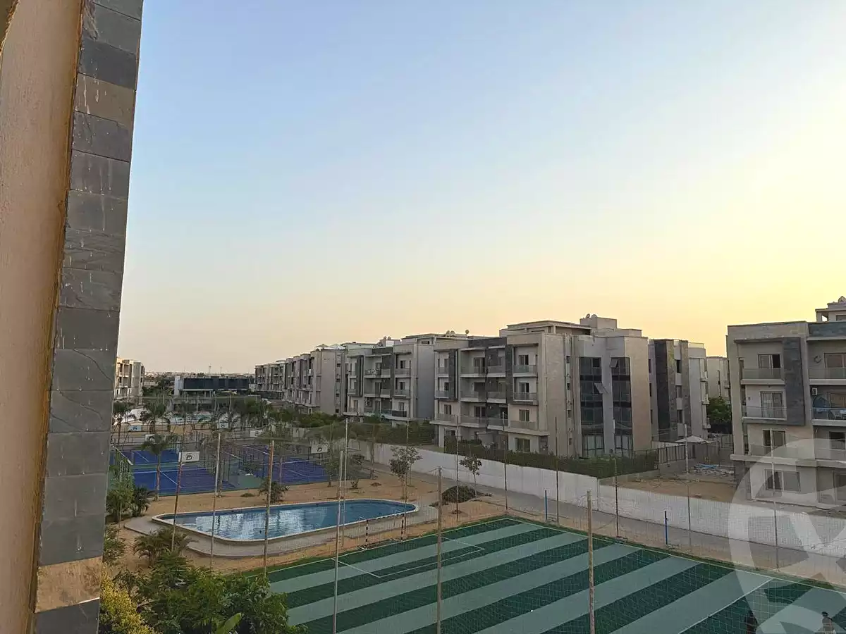 https://aqarmap.com.eg/ar/listing/6783909-for-sale-cairo-new-cairo-compounds-galleria-moon-valley-compound-arabia