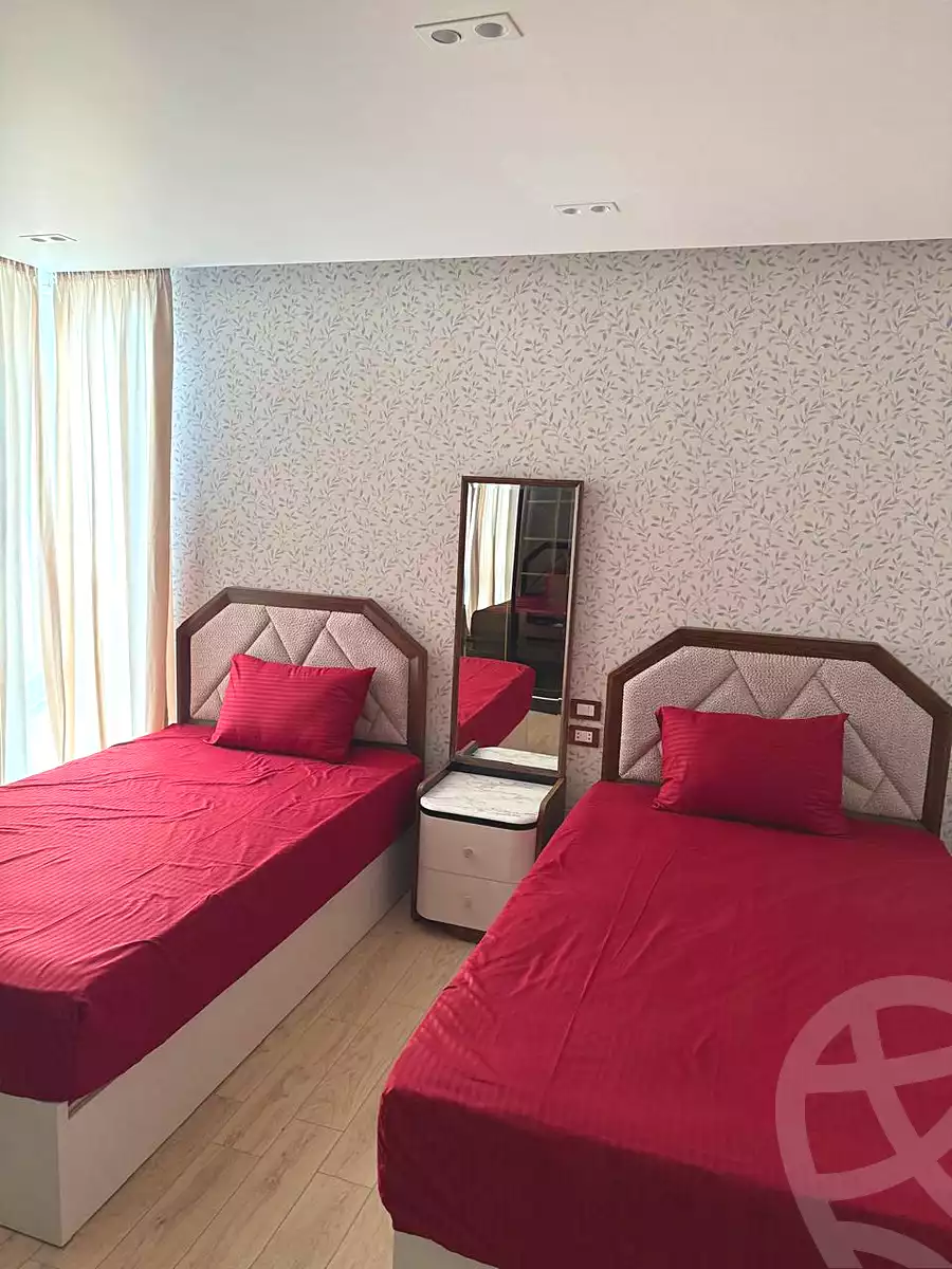 https://aqarmap.com.eg/ar/listing/6783909-for-sale-cairo-new-cairo-compounds-galleria-moon-valley-compound-arabia