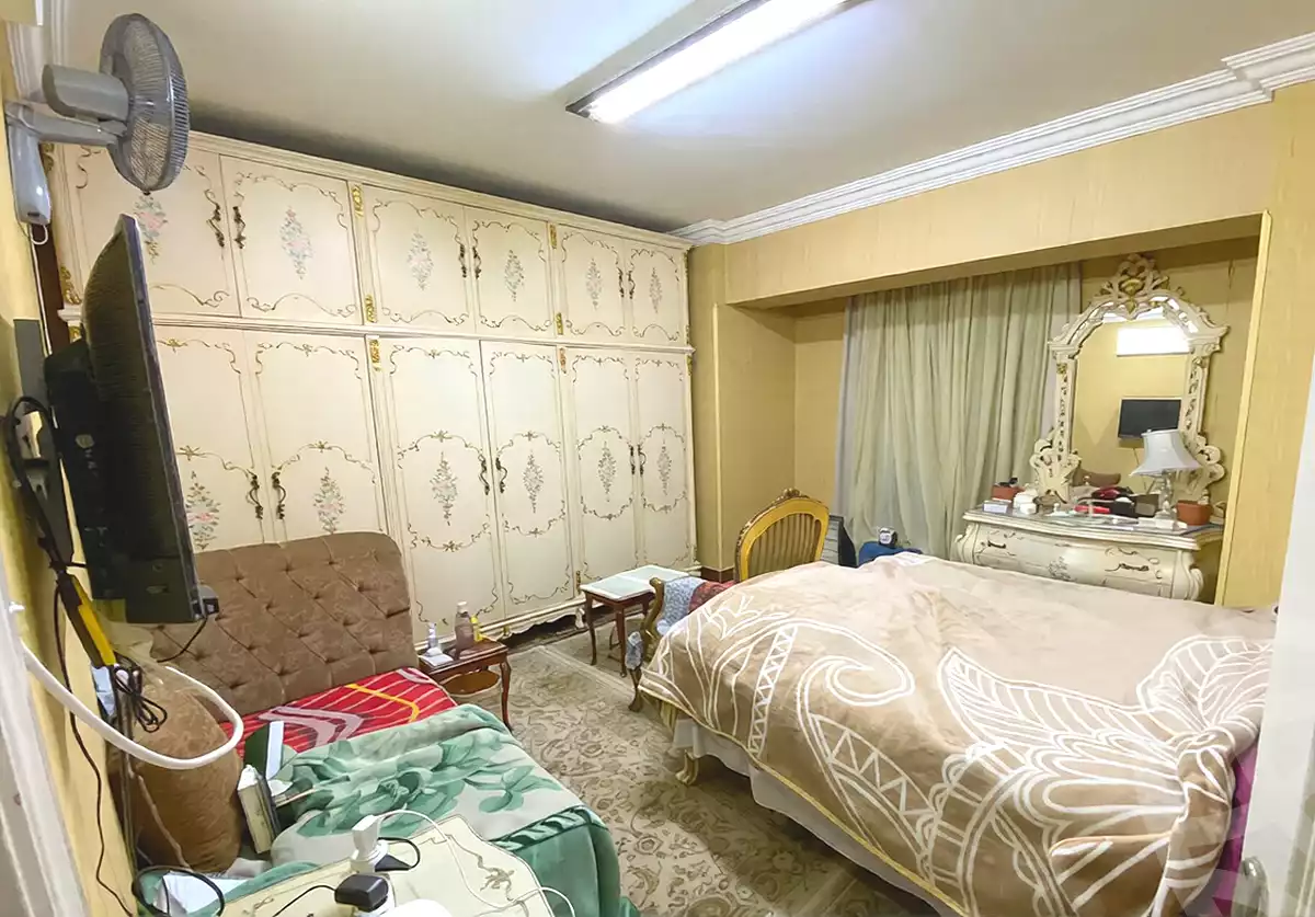 https://aqarmap.com.eg/en/listing/6784230-for-sale-alexandria-camp-cesar-el-gaish-rd