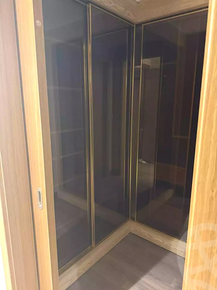 https://aqarmap.com.eg/ar/listing/6784897-for-sale-cairo-el-sheikh-zayed-city-compounds-zyd-wr-llttwyr-z-tower