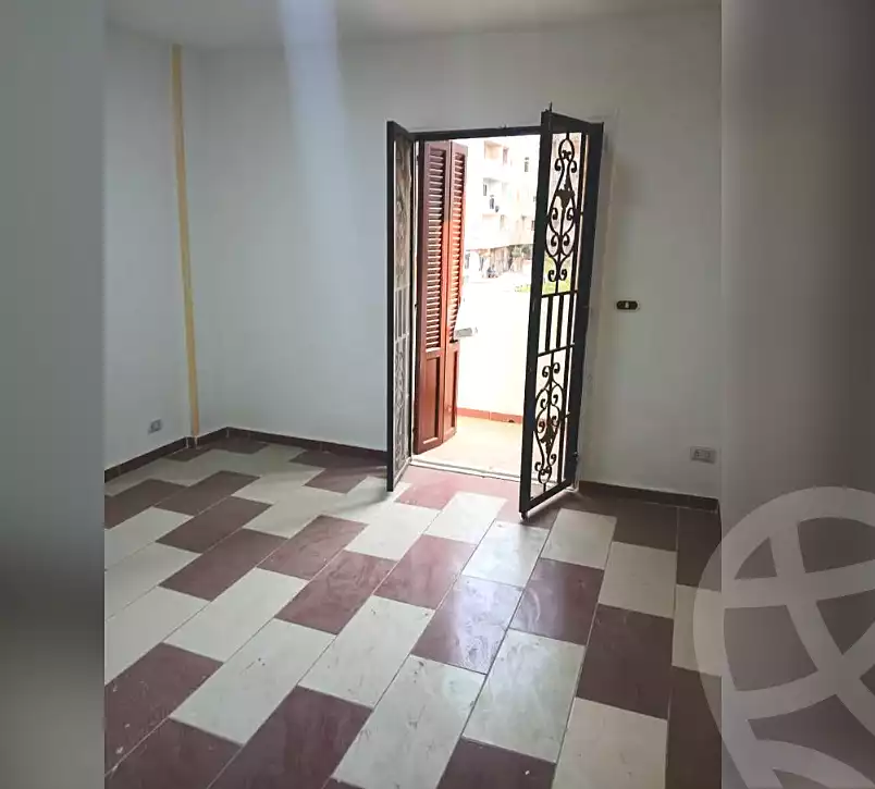 https://aqarmap.com.eg/en/listing/6785832-for-sale-alexandria-el-mandara-alex-el-mandara-qebli