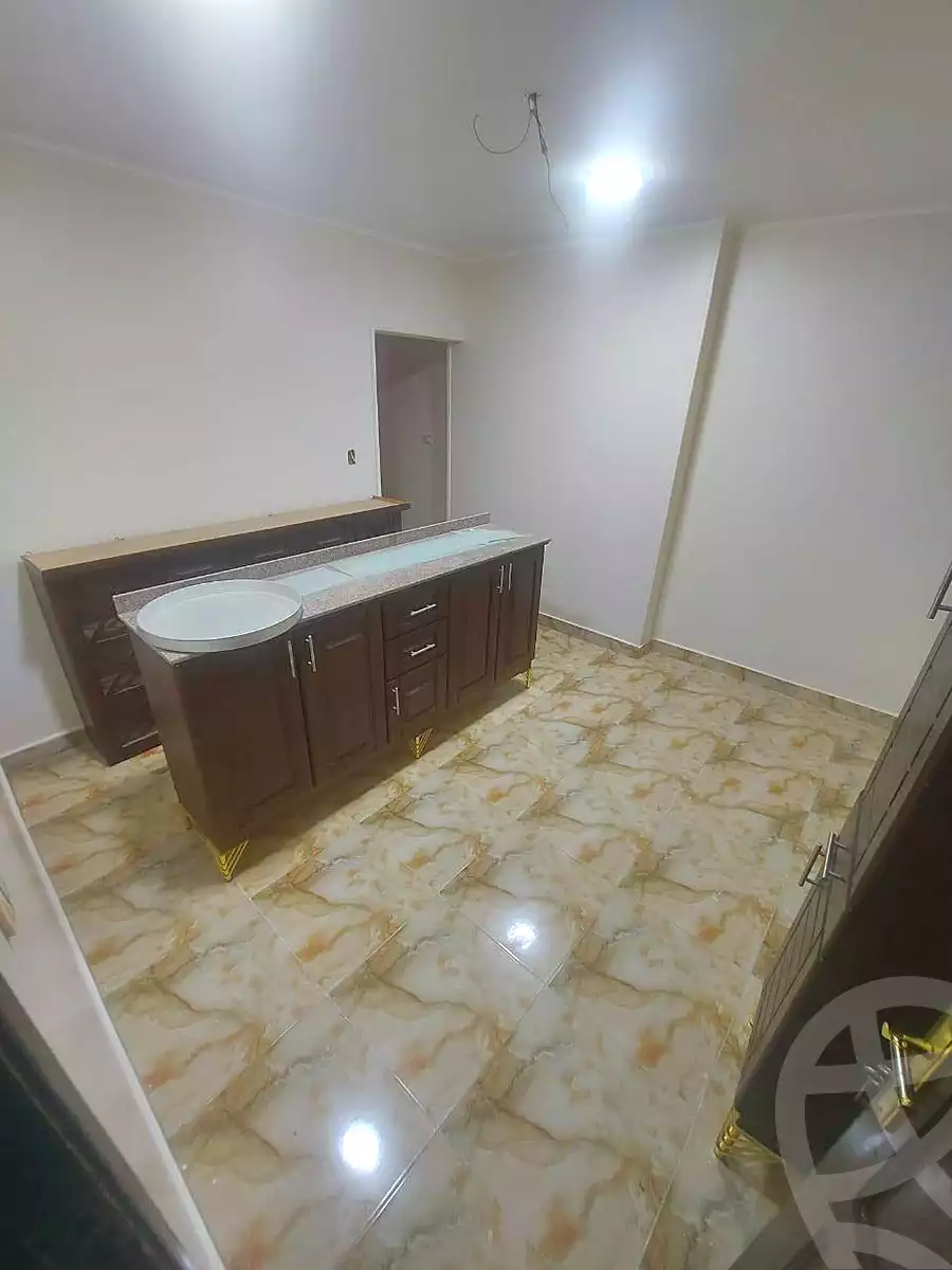 https://aqarmap.com.eg/ar/listing/6785963-for-sale-cairo-helwan-helwan-el-sharkeya-ismael-kamel-st