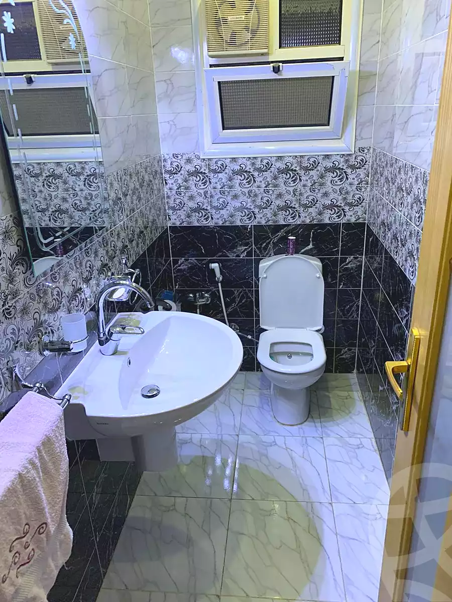 https://aqarmap.com.eg/ar/listing/6786764-for-sale-cairo-new-cairo-el-narges-el-narges-omarat-abdallah-el-nadim-st