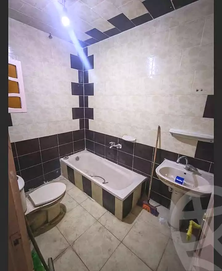 https://aqarmap.com.eg/ar/listing/6786772-for-sale-alexandria-l-jmy-el-hanouvel-al-qoubtan-hussein-ghali-st